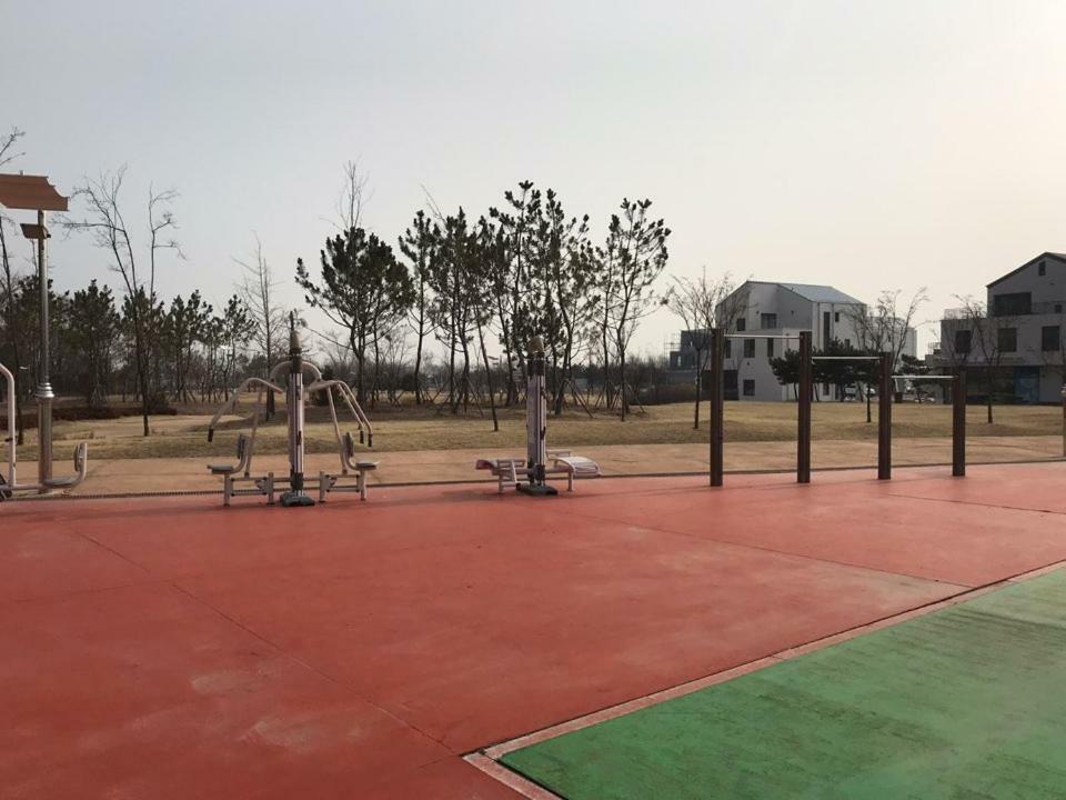 Hotel Sm Incheon Airport Екстериор снимка